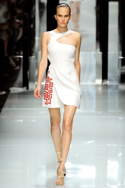 Look 21